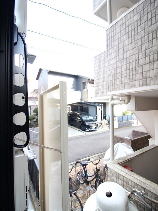 物件内観写真22　(室内からの展望)