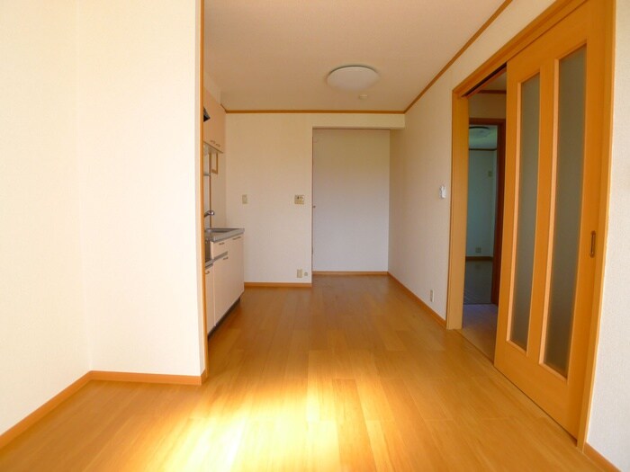 物件内観写真9　(居室)