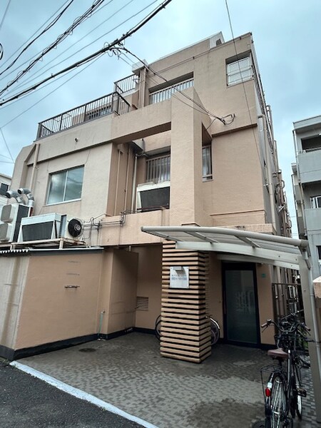 ＲＩＶＥＲ　ＳＩＤＥ西早稲田外観写真