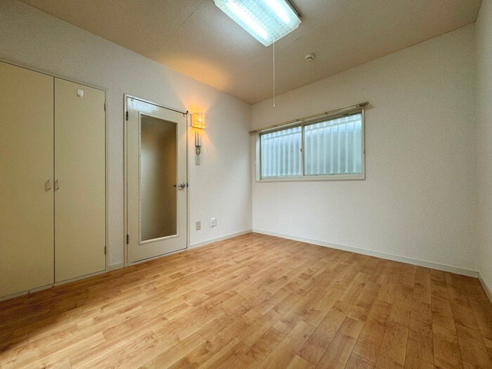 物件内観写真9　(居室)