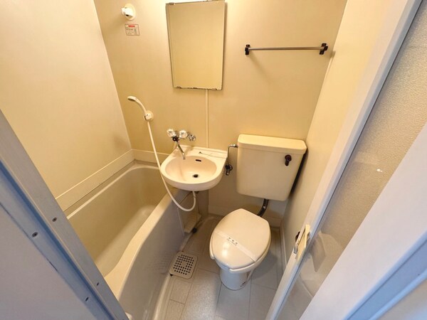 バス／シャワールーム等