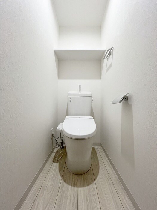 物件内観写真14　(トイレ)