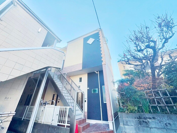 物件外観写真1　(外観写真)