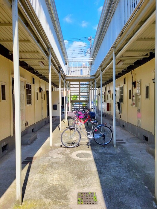 物件外観写真2　(建物設備)