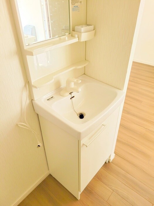 物件内観写真12　(洗面)