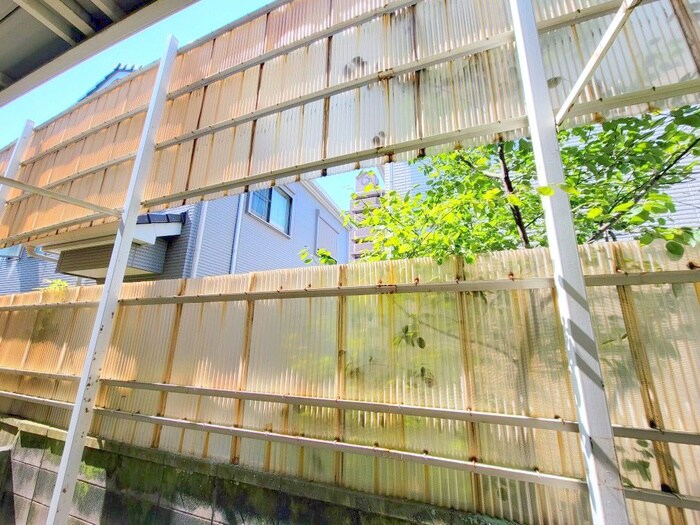 物件内観写真18　(室内からの展望)