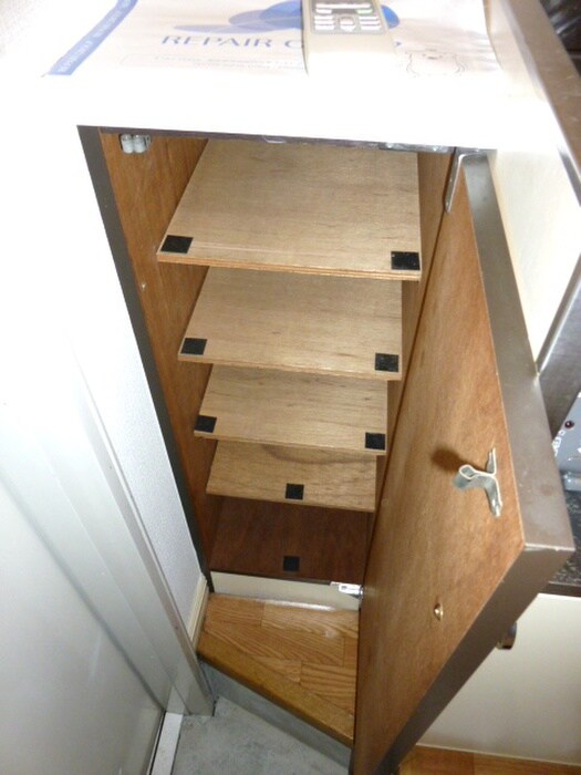 物件内観写真7　(玄関)