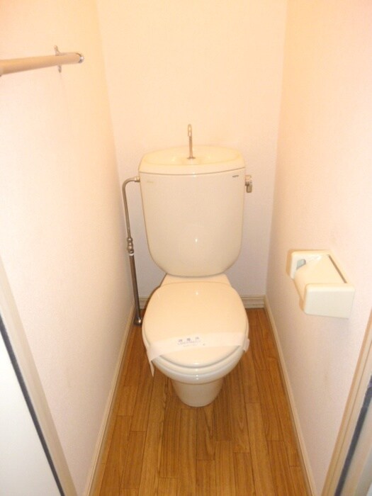 物件内観写真10　(トイレ)