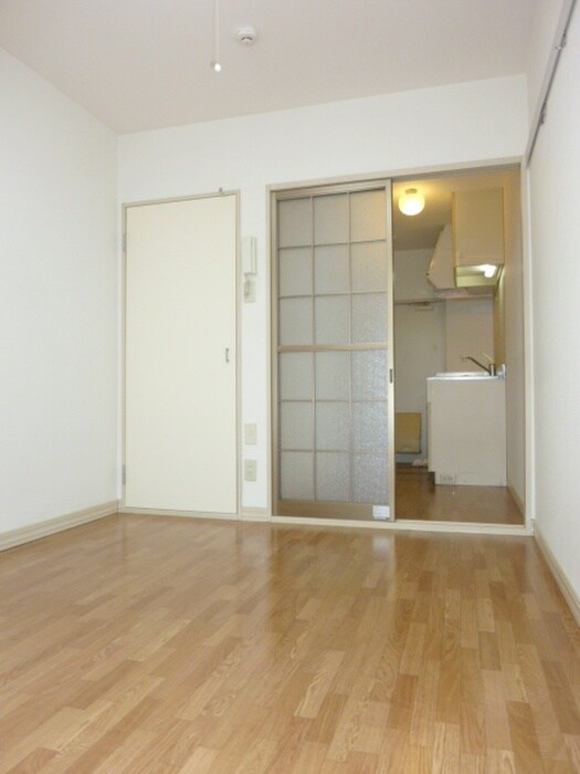 物件内観写真13　(居室)