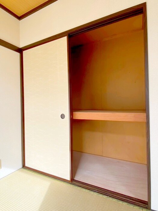 物件内観写真11　(収納)