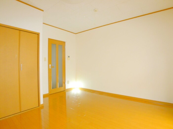 メインシティガーデンセリーゼの内観写真