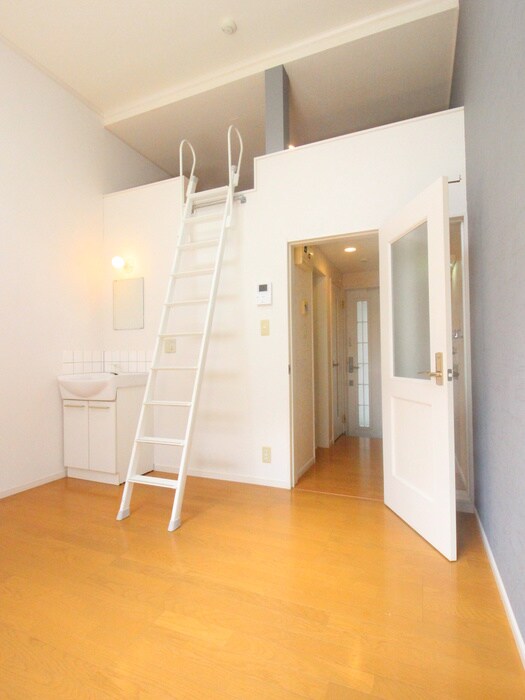 物件内観写真8　(居室)