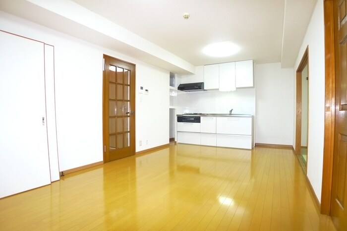 物件内観写真8　(居室)