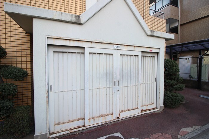 物件外観写真4　(建物設備)