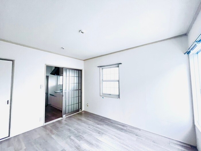 物件内観写真9　(居室)