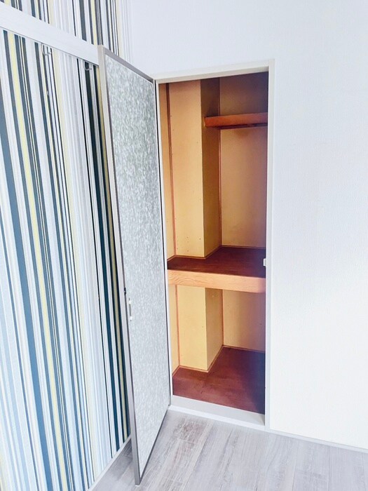 物件内観写真10　(収納)