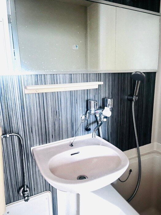 物件内観写真13　(洗面)