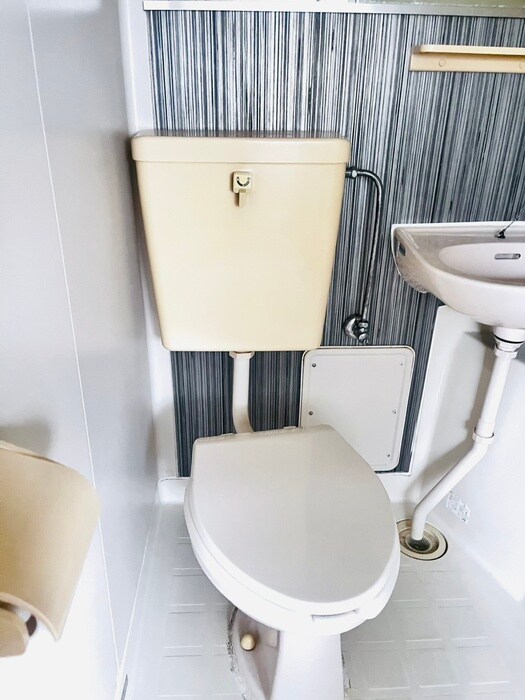 物件内観写真14　(トイレ)