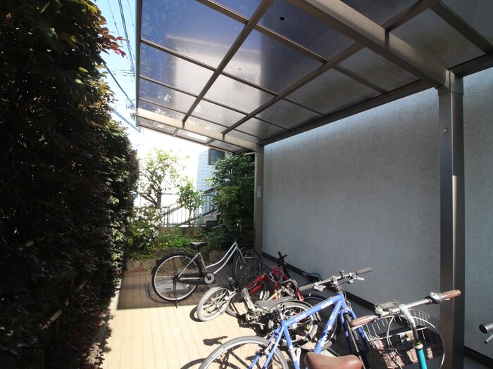 物件外観写真4　(建物設備)