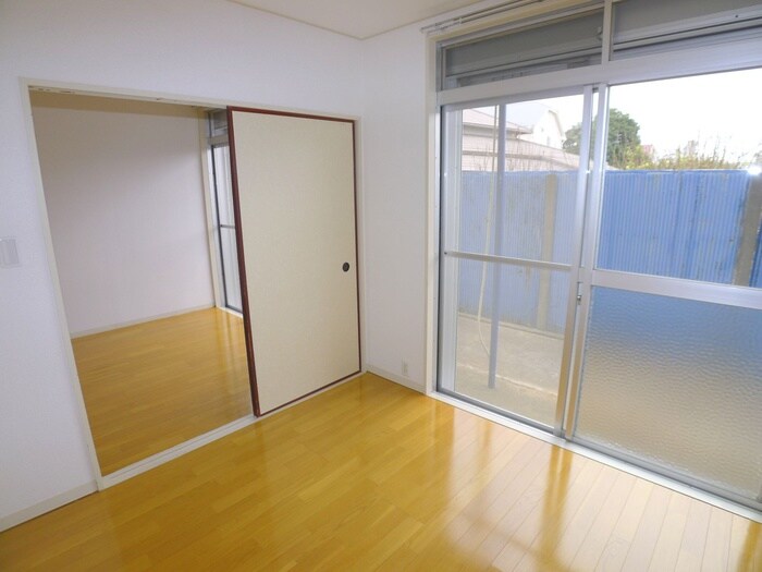 物件内観写真9　(居室)