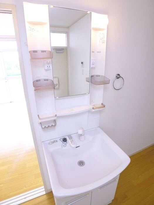 物件内観写真13　(洗面)