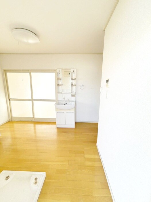 物件内観写真17　(廊下)