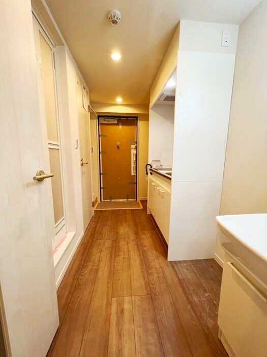 物件内観写真17　(玄関)