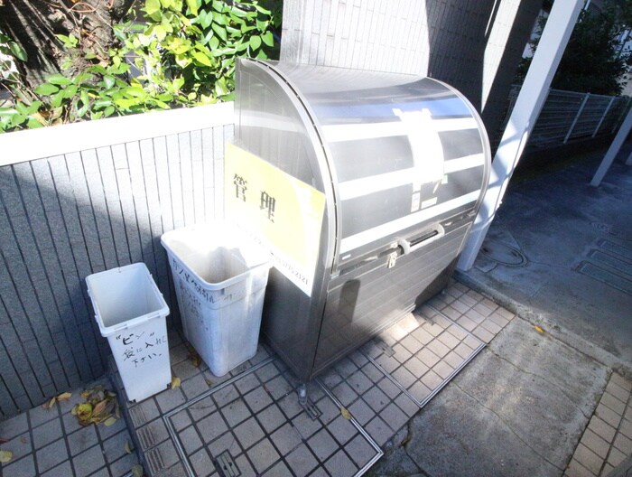 物件外観写真6　(建物設備)