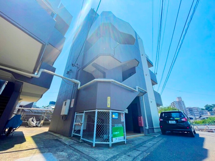 物件外観写真3　(外観写真)