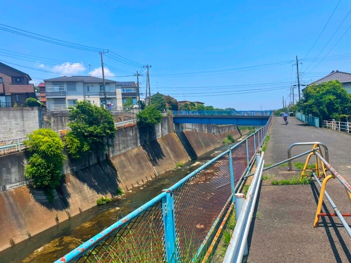 物件外観写真6　(周辺環境)