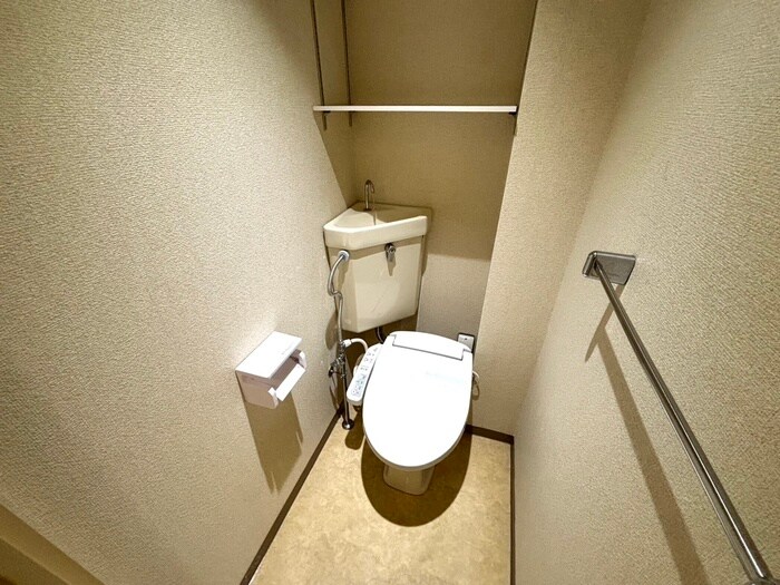 物件内観写真10　(トイレ)