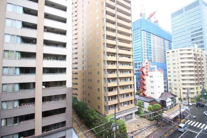 物件内観写真17　(室内からの展望)