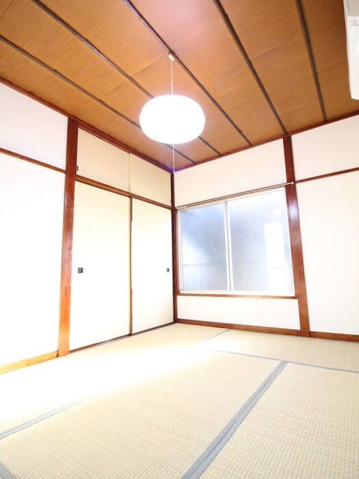 物件内観写真7　(居室)