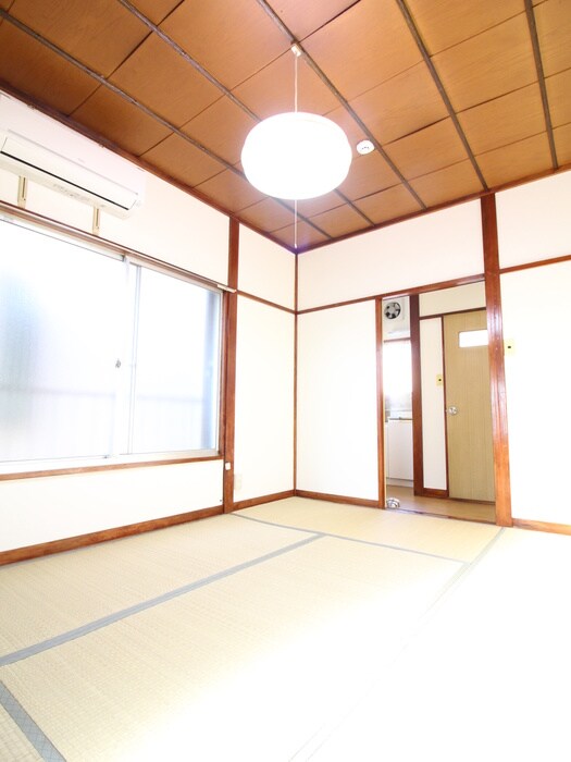 物件内観写真10　(居室)