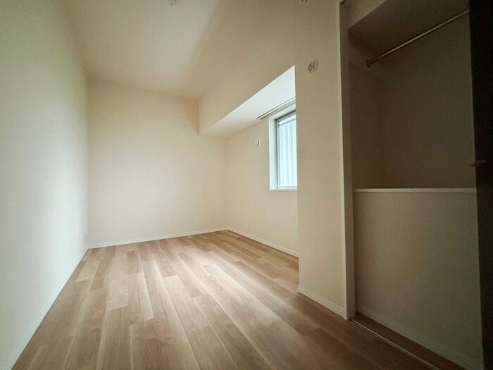 物件内観写真10　(居室)