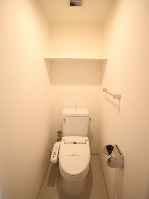 物件内観写真13　(トイレ)