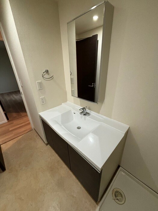 物件内観写真15　(洗面)