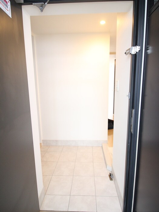 PRIME URBAN 東中野 COURTの玄関