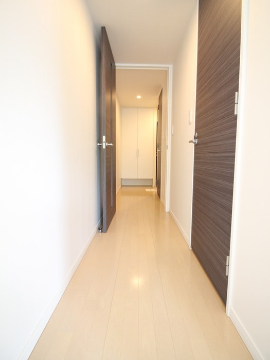 物件内観写真20　(廊下)