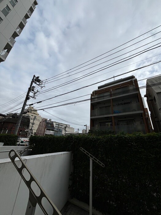 物件内観写真22　(室内からの展望)