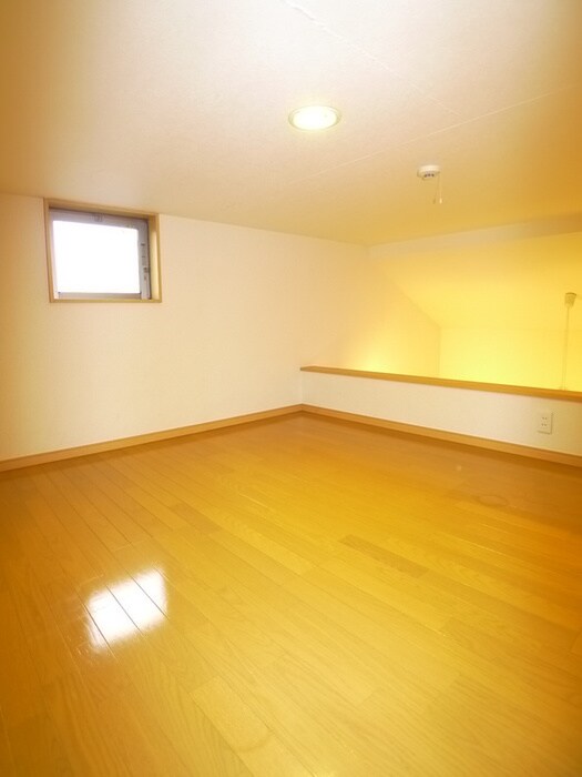 物件内観写真16　(ロフト)