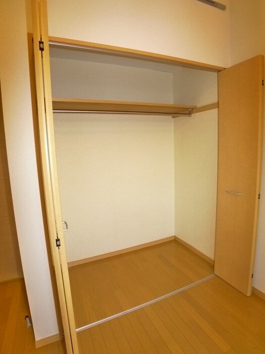 物件内観写真17　(収納)