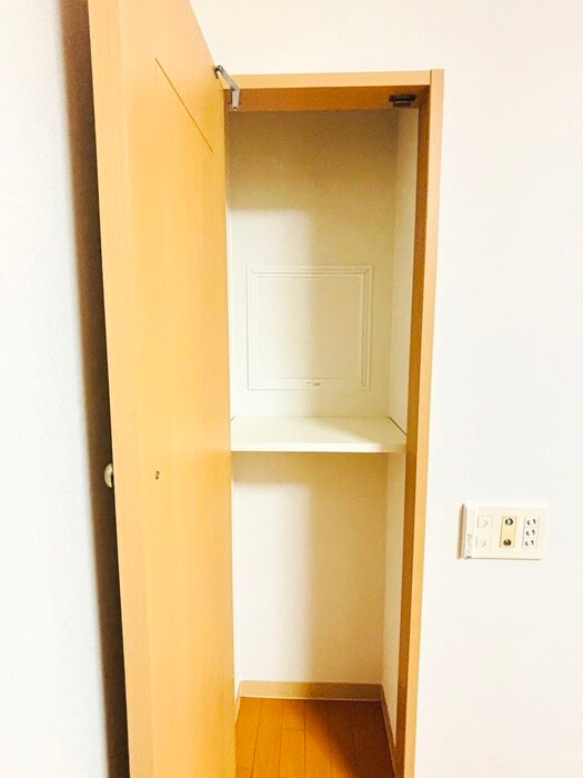 物件内観写真12　(洗面)