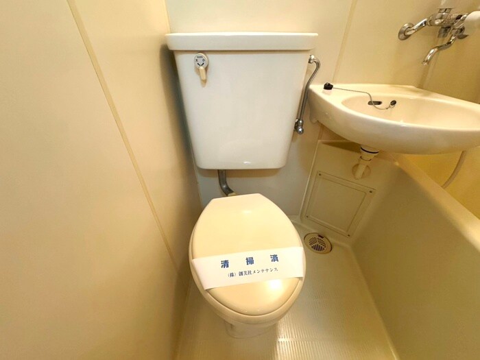 物件内観写真17　(トイレ)