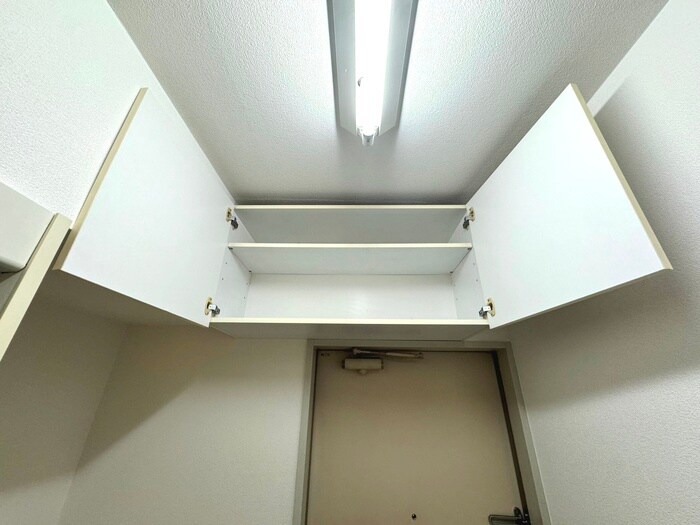物件内観写真18　(靴箱)