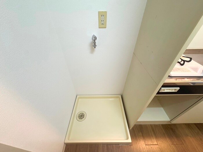 物件内観写真19　(洗濯機置場)