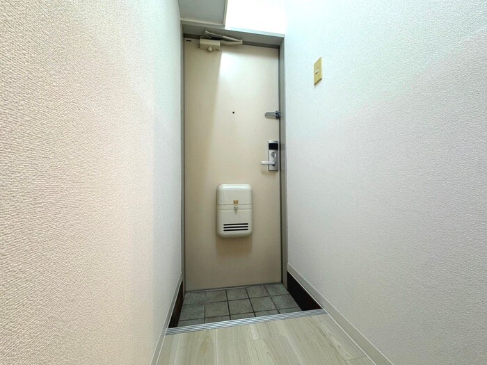 物件内観写真20　(玄関)