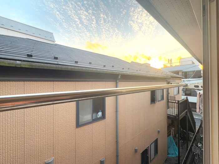 物件内観写真22　(室内からの展望)