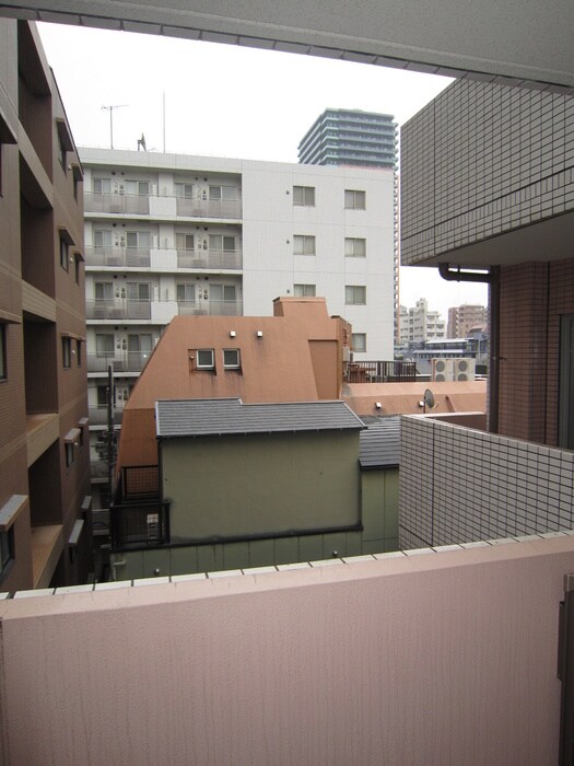 物件内観写真16　(室内からの展望)