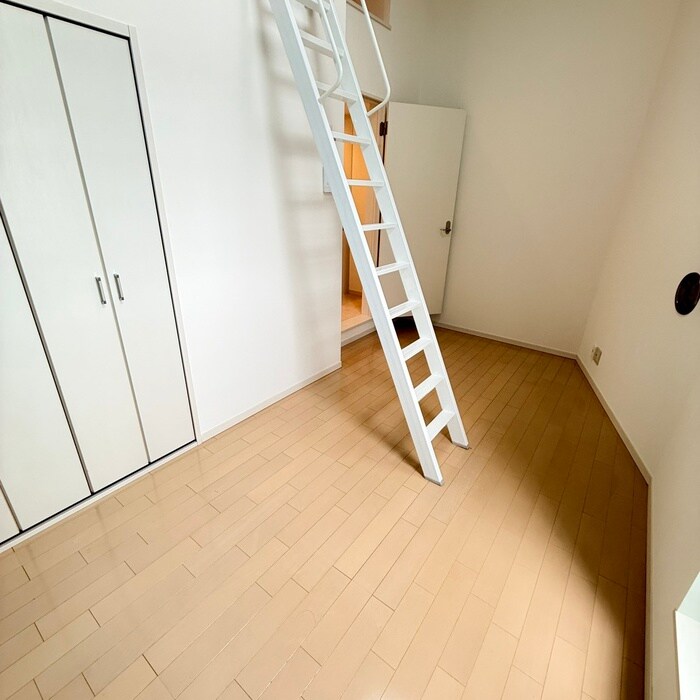 物件内観写真12　(居室)